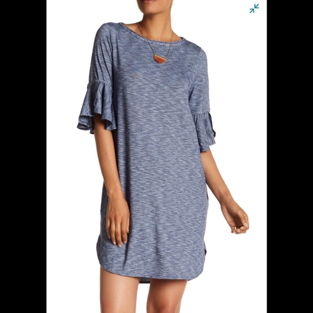 NWT Max Studio Ruffle Cuff Shift Dress